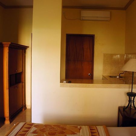 Graha Chania Legian Kuta Lombok Exterior foto