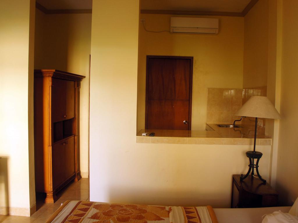 Graha Chania Legian Kuta Lombok Exterior foto