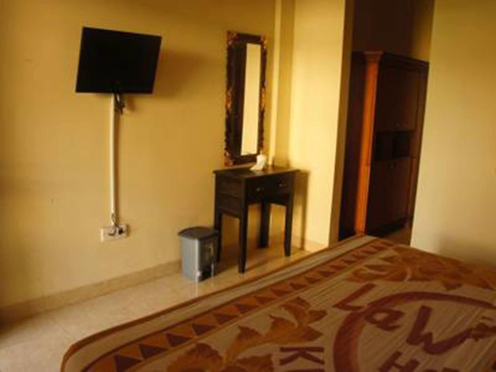 Graha Chania Legian Kuta Lombok Exterior foto