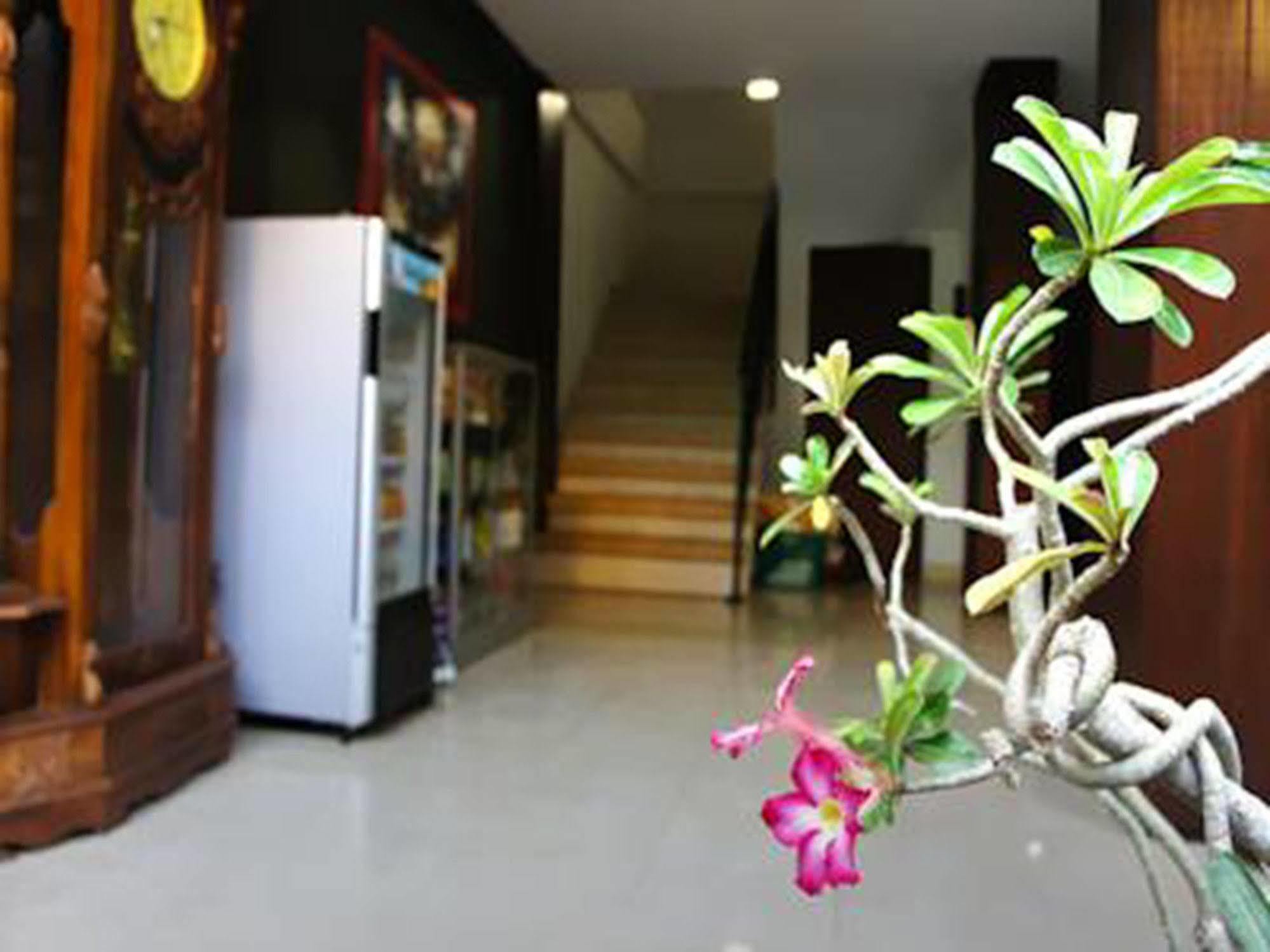 Graha Chania Legian Kuta Lombok Exterior foto